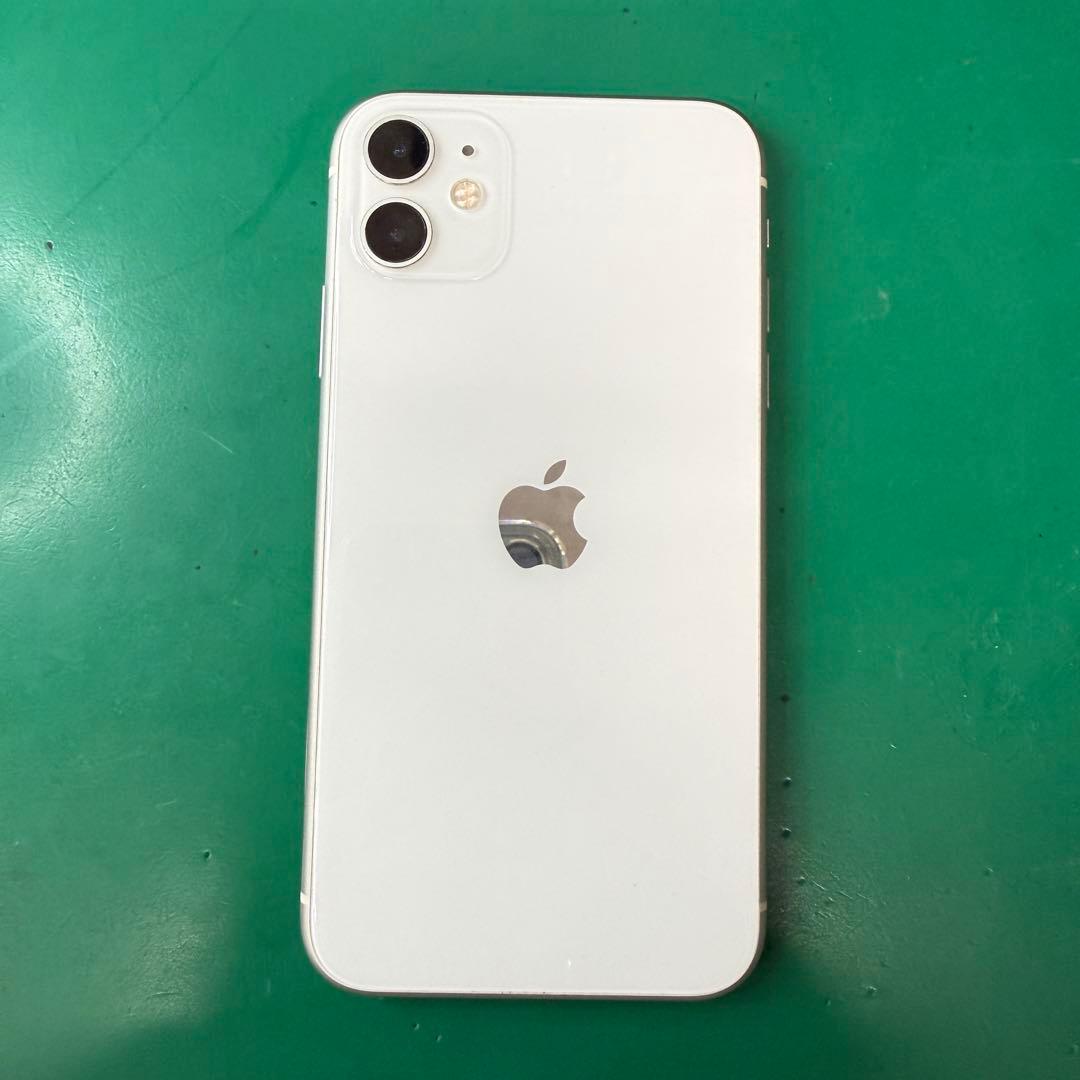 iPhone 11 64GB SIMフリー 白 バッテリー新品大容量