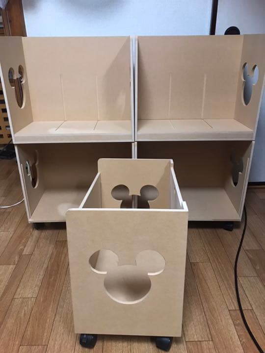 Disney家具　ミッキーキューブBOXラック