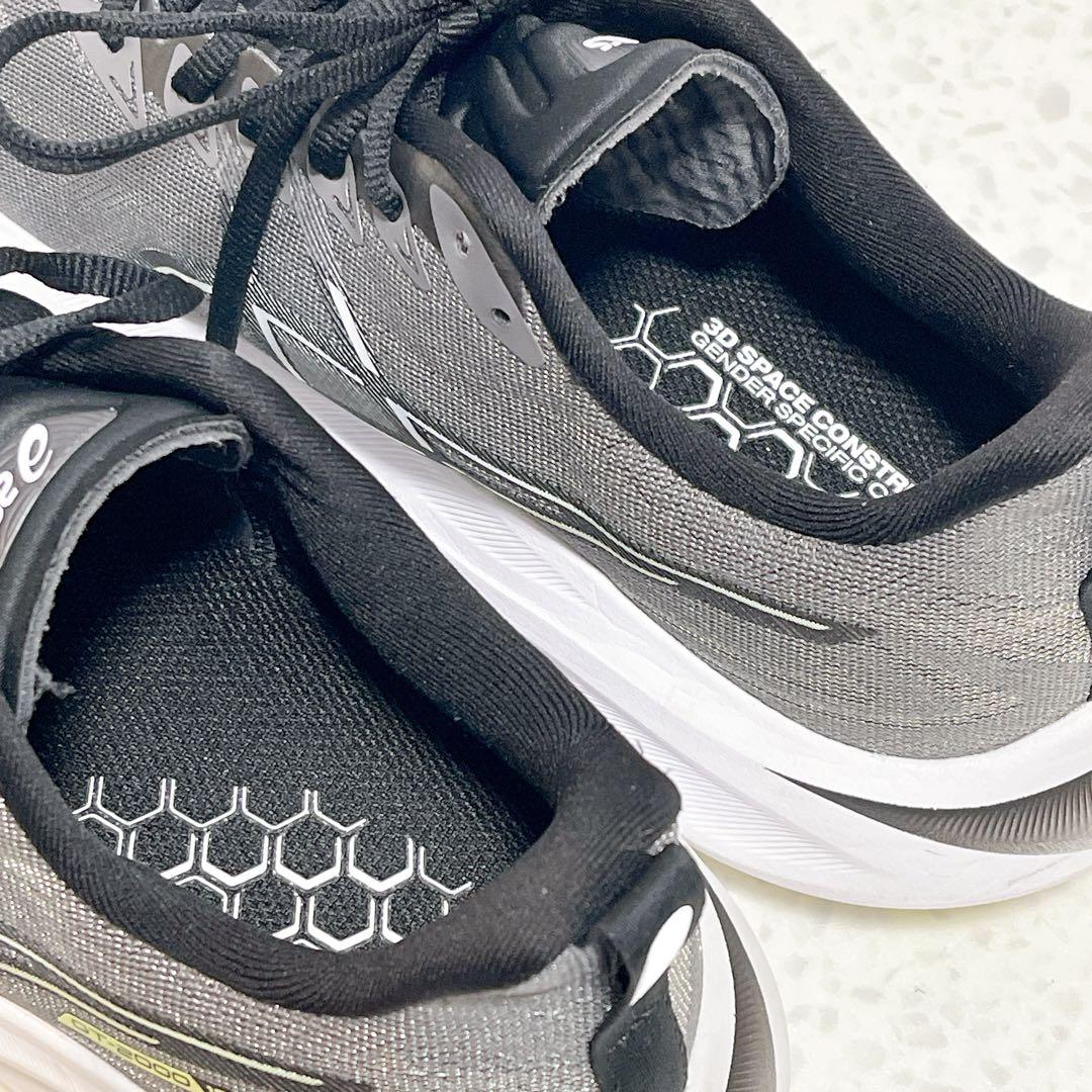 美品◆ASICS GT-2000 13 エクストラワイド　ランニングシューズ