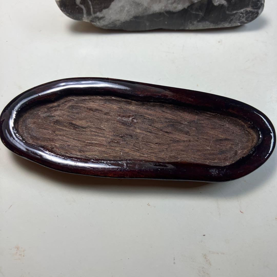 平*園様 富士山　山型水石 黒白のコントラスト