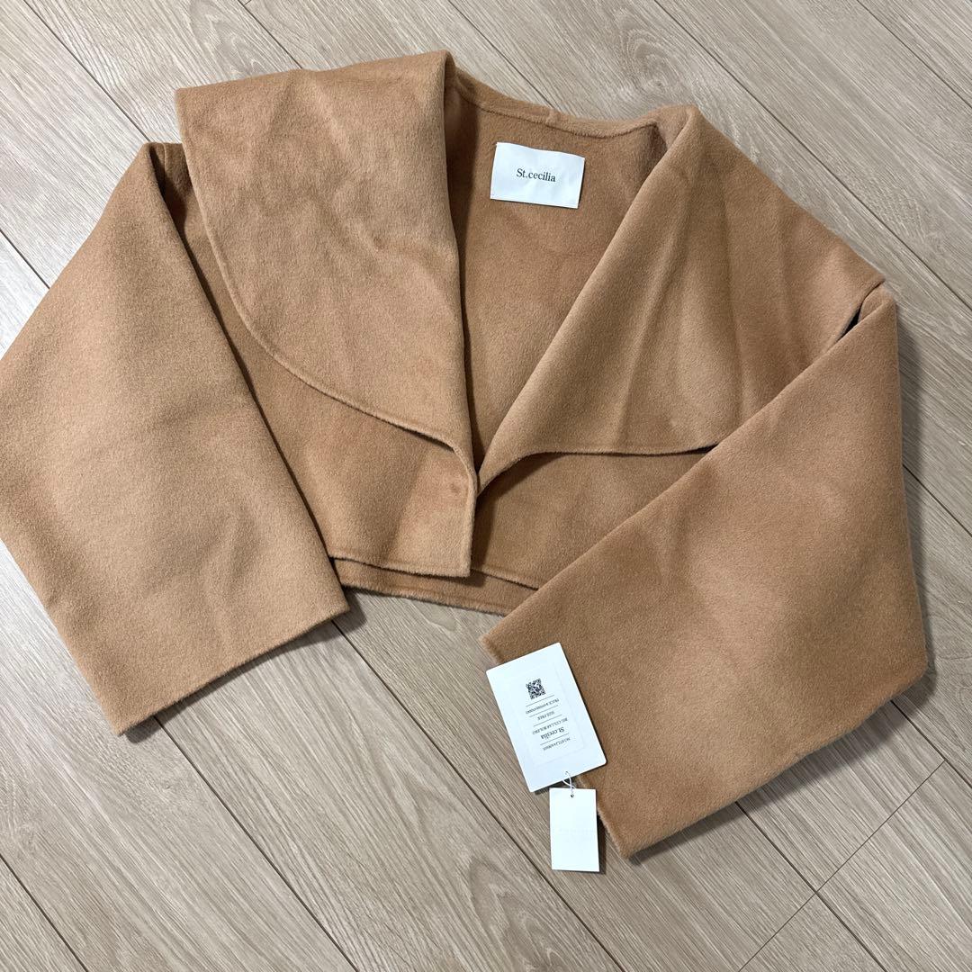 新品タグ付きgirlish St.cecilia ビッグカラーボレロ yori