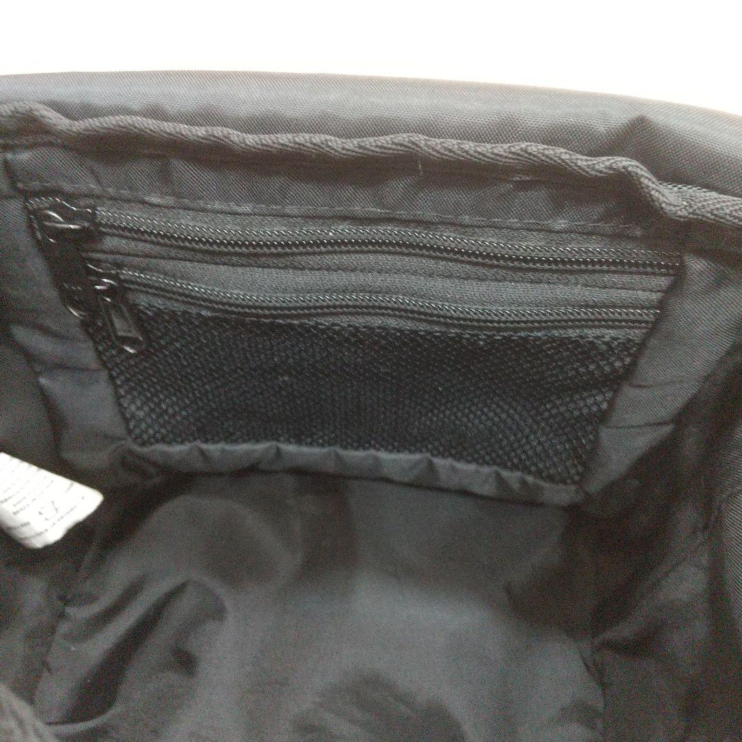 週末限定価格、ファミリア × NEW ERA コラボ ショルダーバッグ