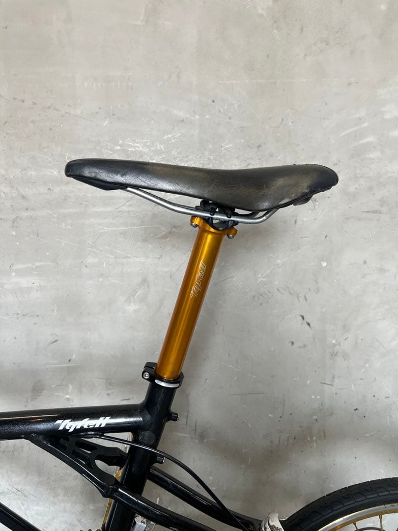 ミニベロ　Tyrell タイレル　20インチ