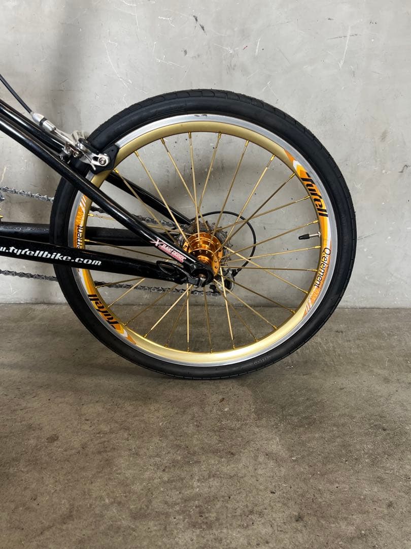 ミニベロ　Tyrell タイレル　20インチ