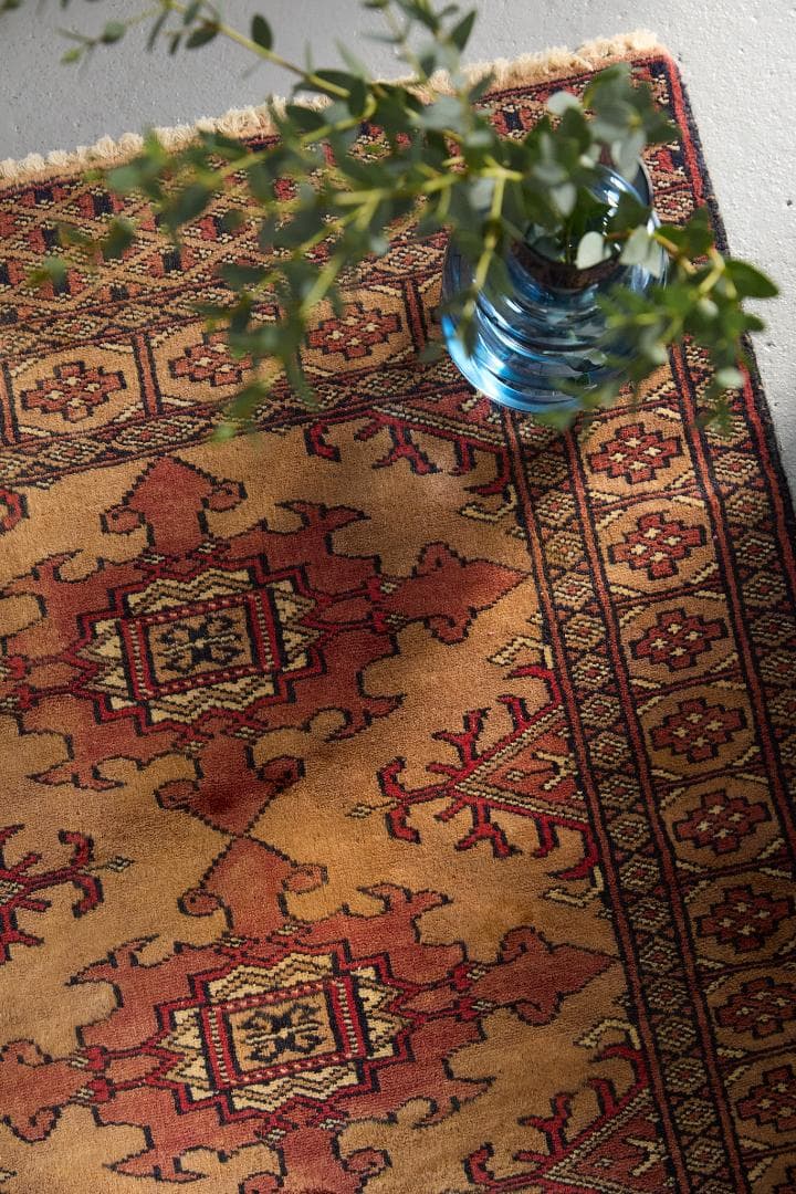 ヴィンテージラグ　トライバルラグ　ラホール産（89×59cm）茶　ベージュ　赤