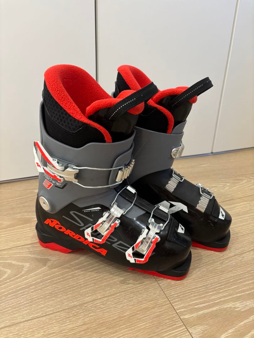 NORDICA ノルディカ ジュニアスキー ブーツスピードマシン J3 23.5