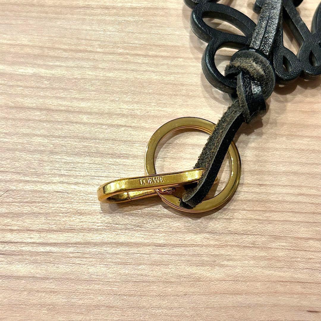 み*ん様 LOEWE ロエベ アナグラム キーホルダー チャーム バッグチャーム