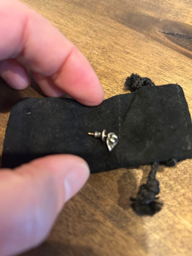 【ビルウォールレザー】スカルデザイン シルバーピアス 片耳用