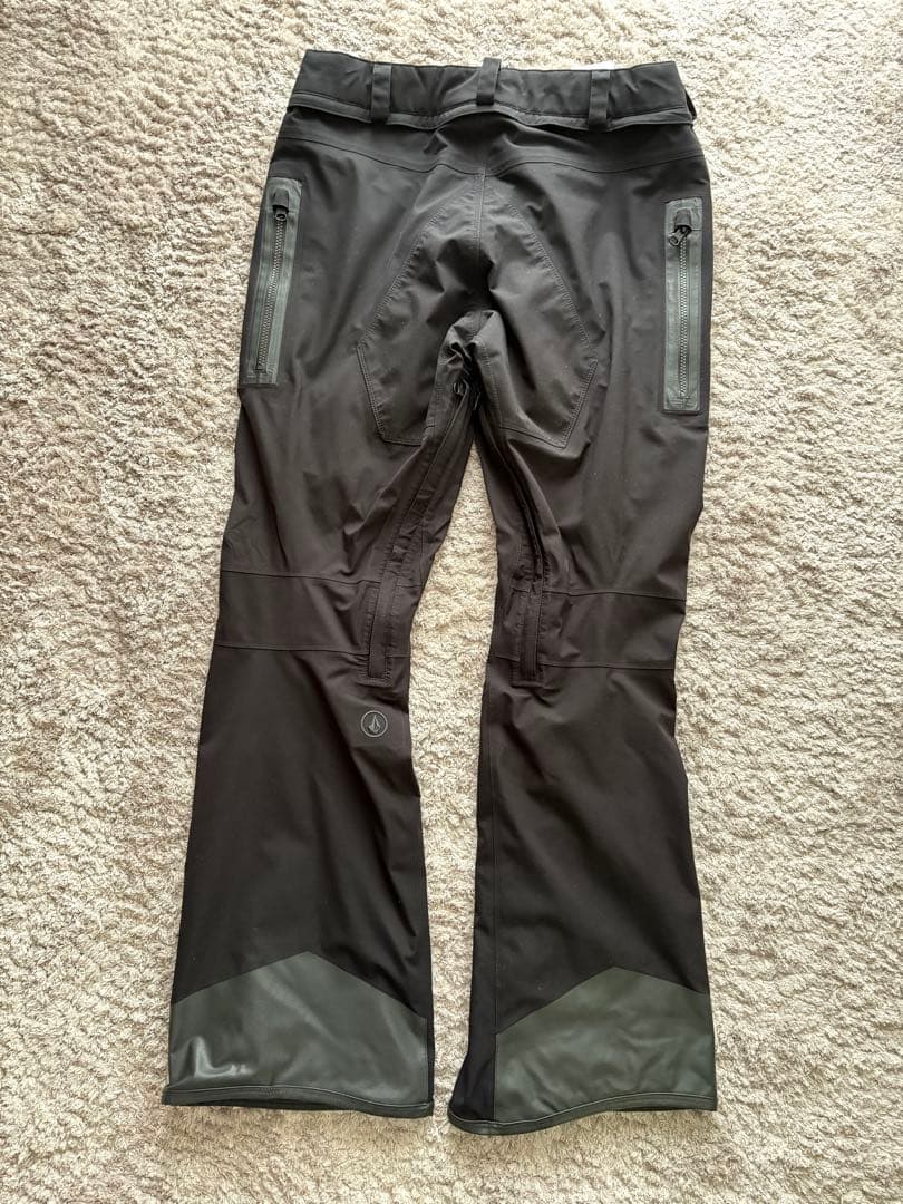 VOLCOM ストレッチ　GORE-TEX スノーボードパンツ ブラック