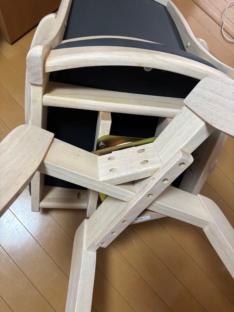 ダークグレー 回転式　椅子