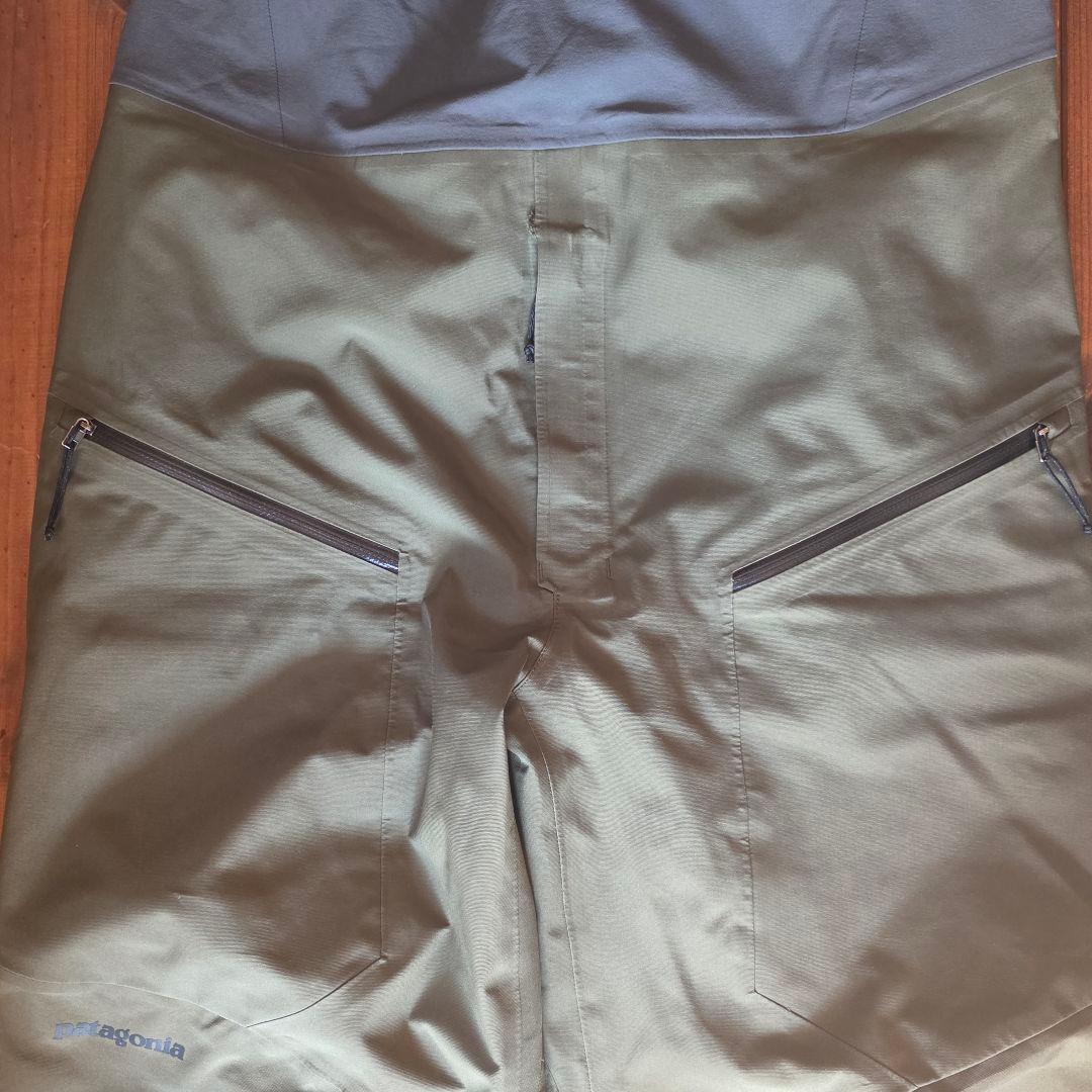 【パタゴニア】ビブパンツ スキーウェア スノーボードウェア (Mサイズ)