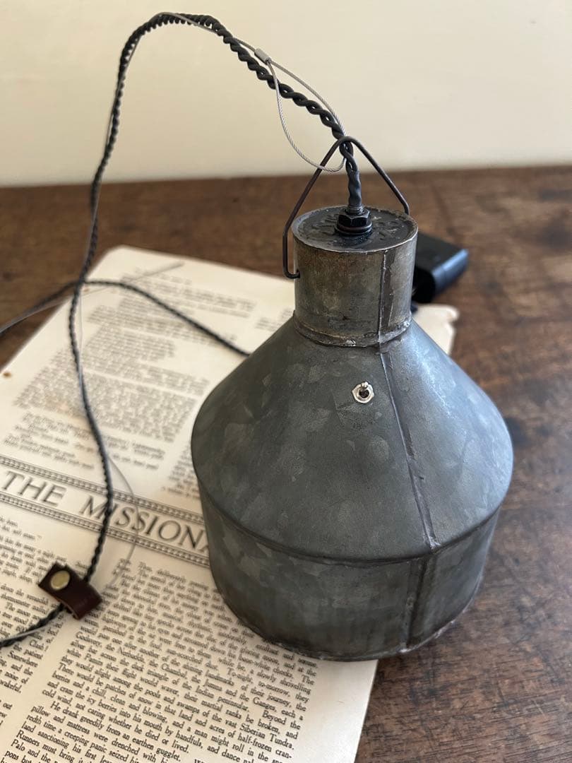 ワイヤーレール照明　古道具照明長さ調整　　　古材照明 インダストリアル照明