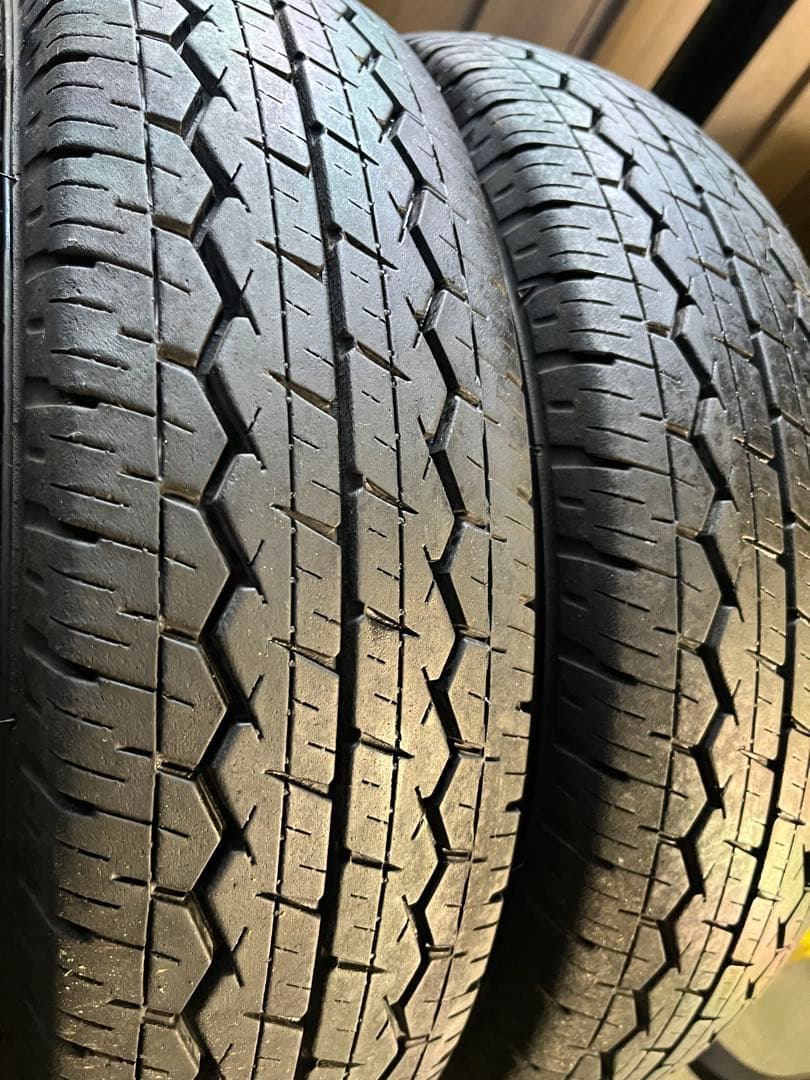 145R12 6PR タイヤ 4本セット　ダンロップ