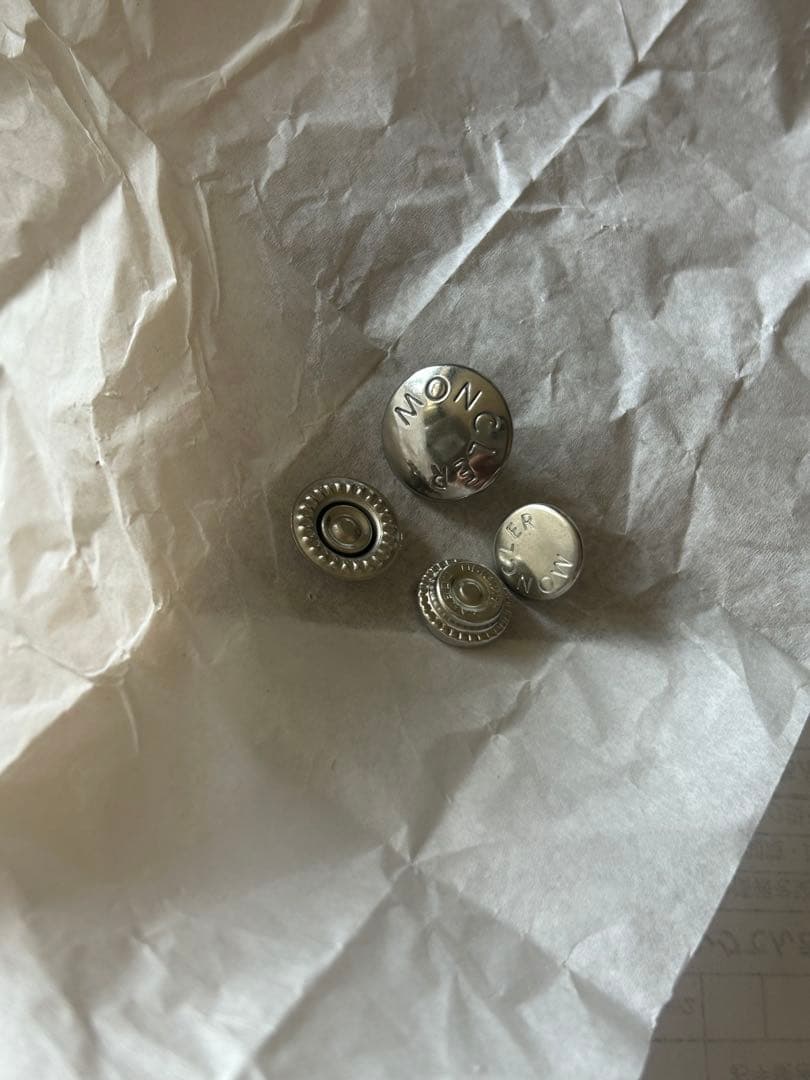 【MONCLER】モンクレール ダウン　カバーハンガー付き