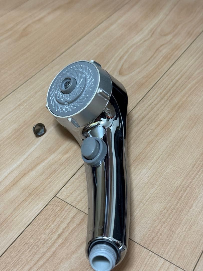 TOTO シャワーヘッド　ワンダービート【マッサージシャワー】　手元スイッチ付き