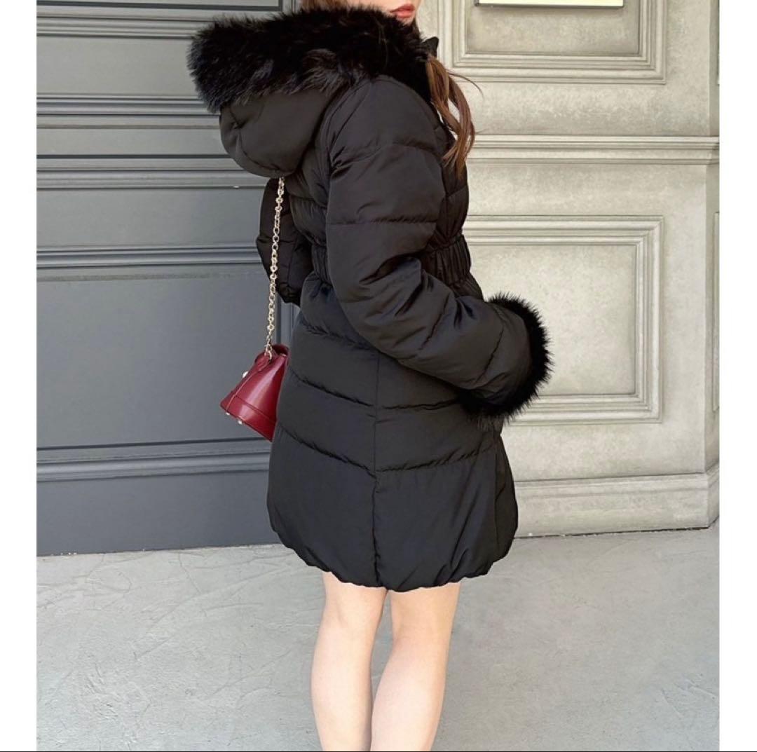 【新品】RESEXXYリゼクシー フード付きダウンコート　ブラックSサイズ