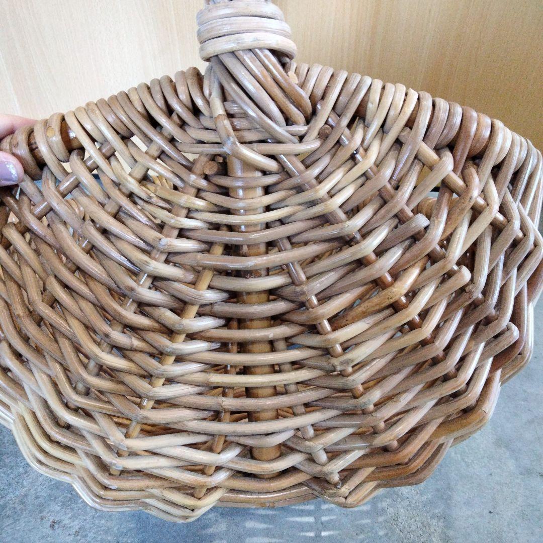 アンティーク　ナチュラル　大きなバスケット　籘かご