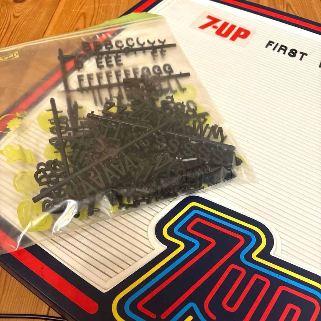 70年代　セブンアップ　メニューボード　7up ライトアップ　看板　ネオンサイン