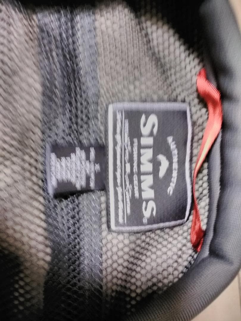 SIMMS フィッシングベスト ベージュ