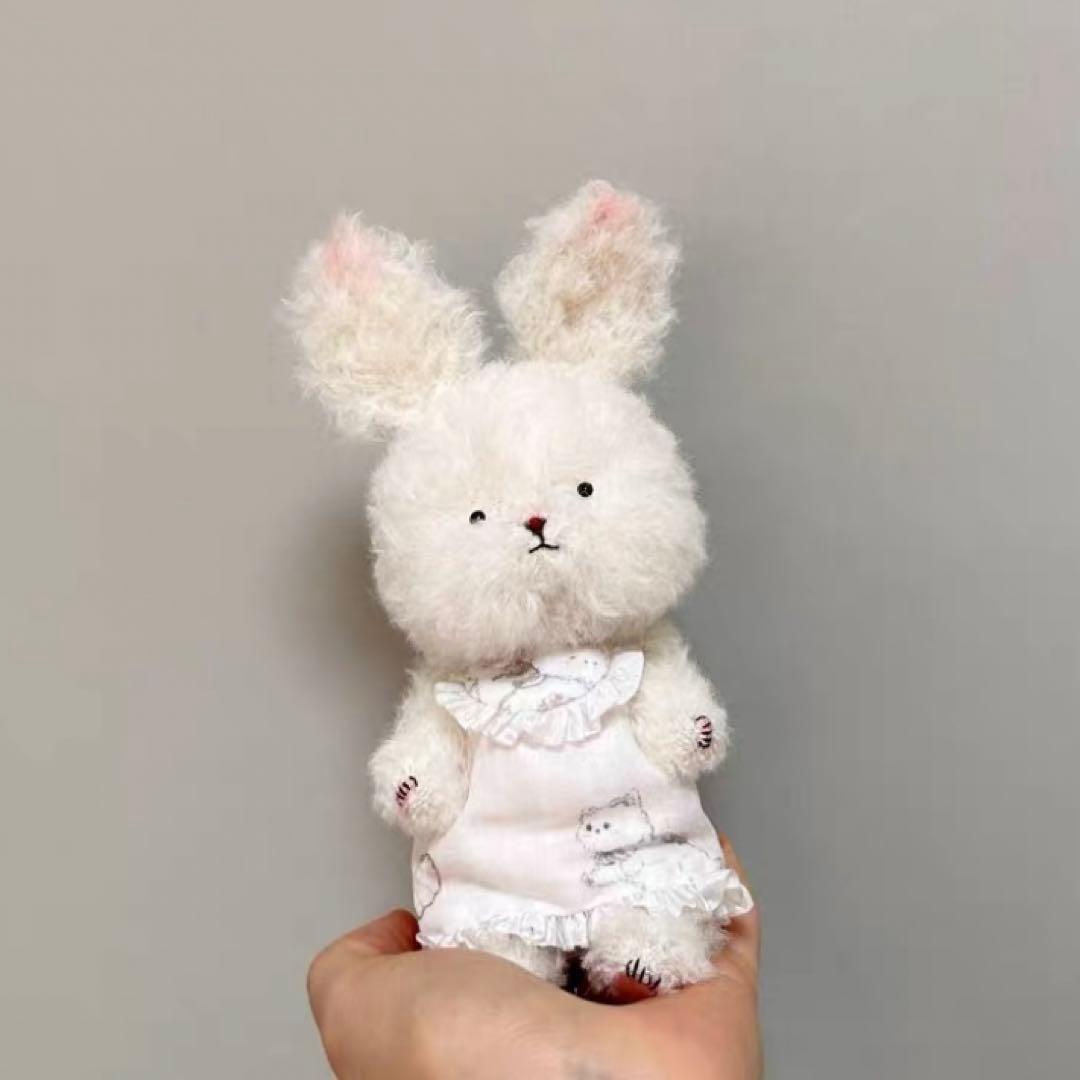 お饅頭顔のうさぎちゃん アーティストベア 海外作家様 テディバニー ハンドメイド