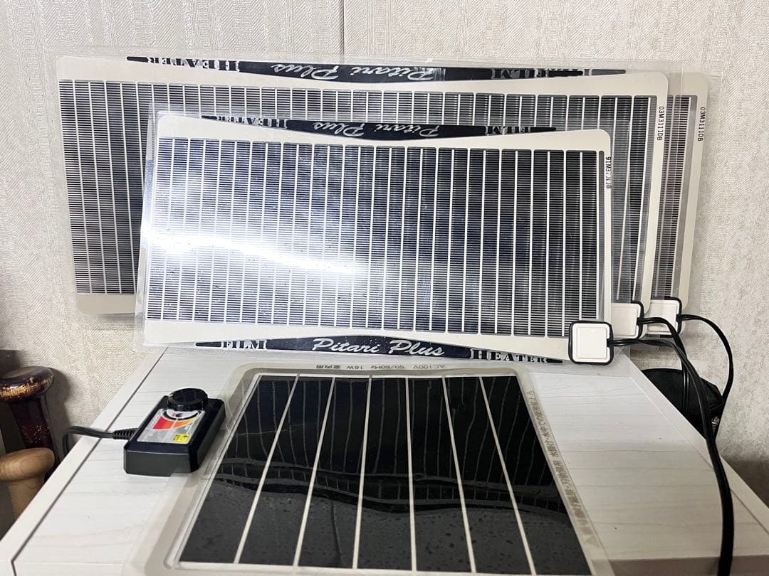 パネルヒーター　4枚セット