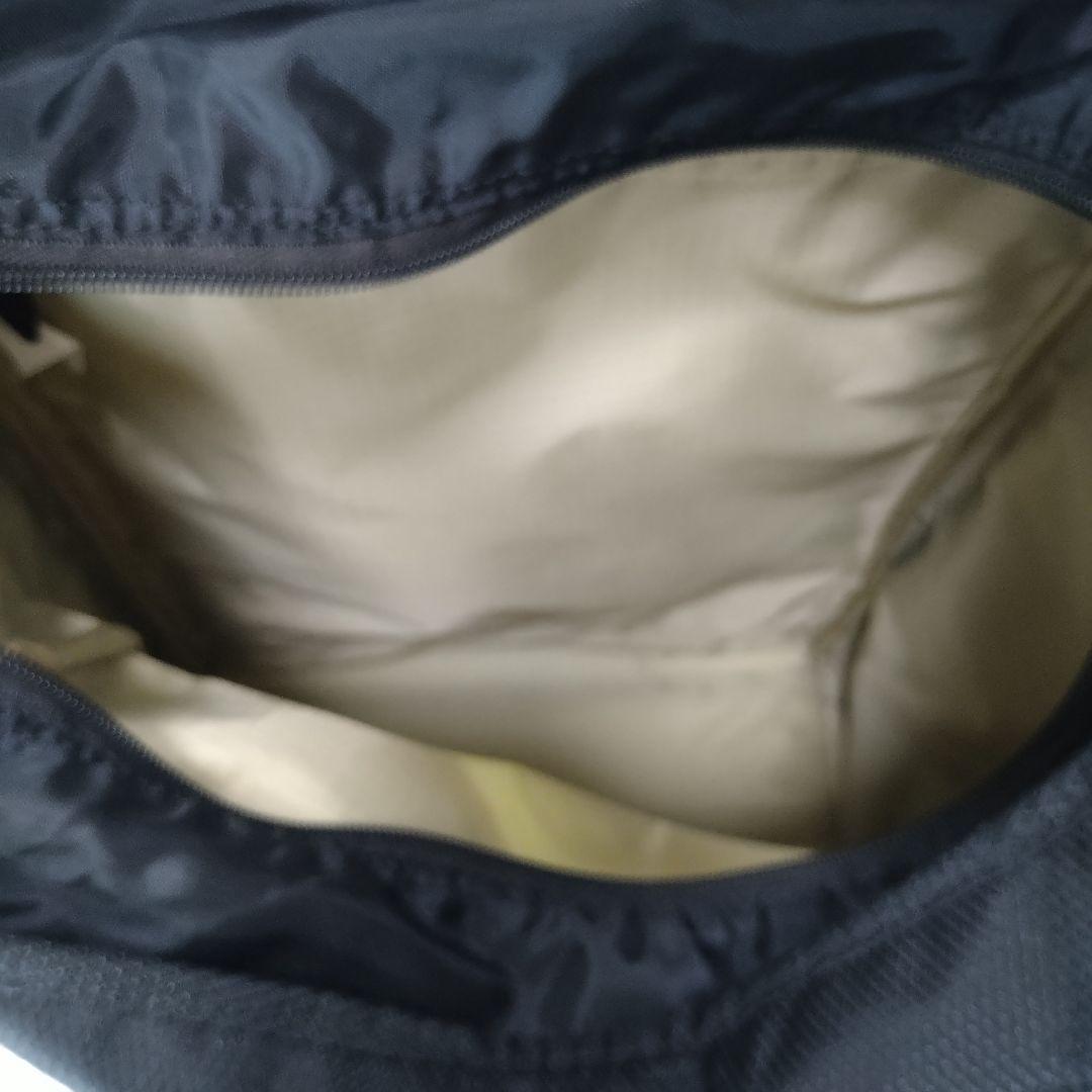 美品【スワニー】キャリーバッグ タイヤ４輪