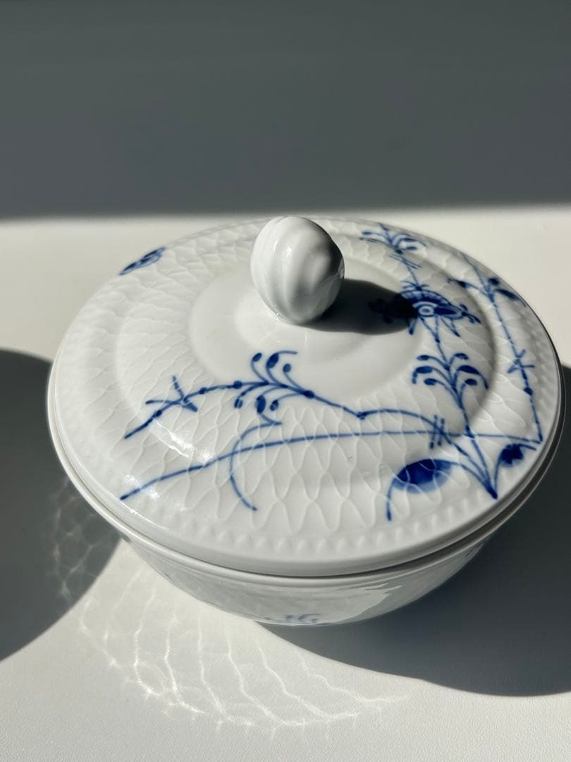 ロイヤルコペンハーゲン ブルーパルメッテ ボウル 174 / フタ 173 ペア