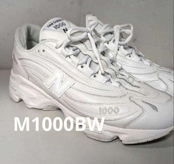 r*k様 【美品】New Balance atmos限定 M1000BWスニーカ