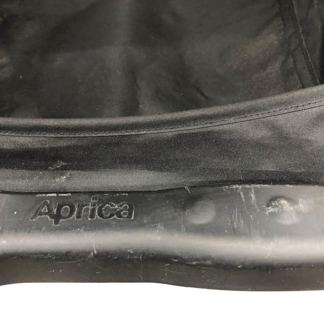 アップリカ　ベビーカー　　ラクーナクッション　フリープラス　A型　ネイビー