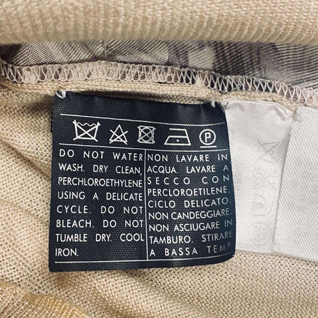 美品＊Salvatore Ferragamo フェラガモ＊絹半袖トップスXS