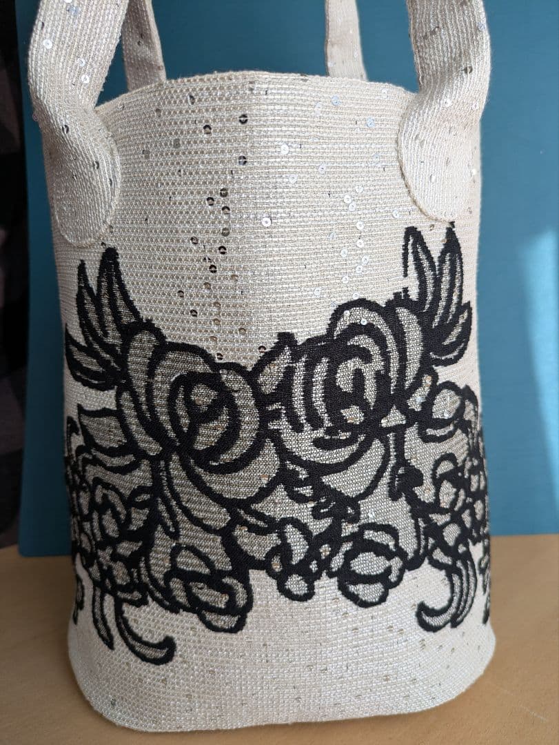 花柄刺繍トートバッグ 約30cmスパンコール生地