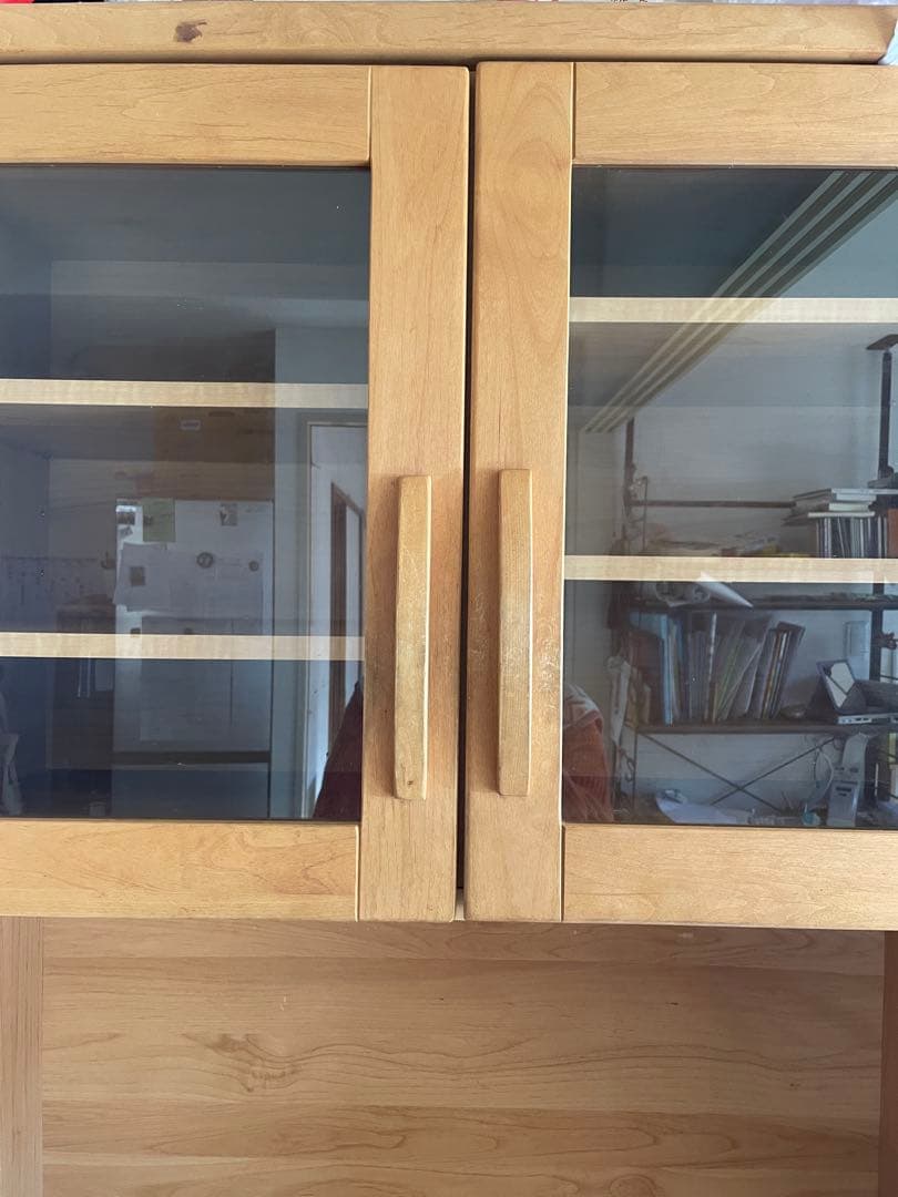 木製キッチン収納キャビネット　カントリー調