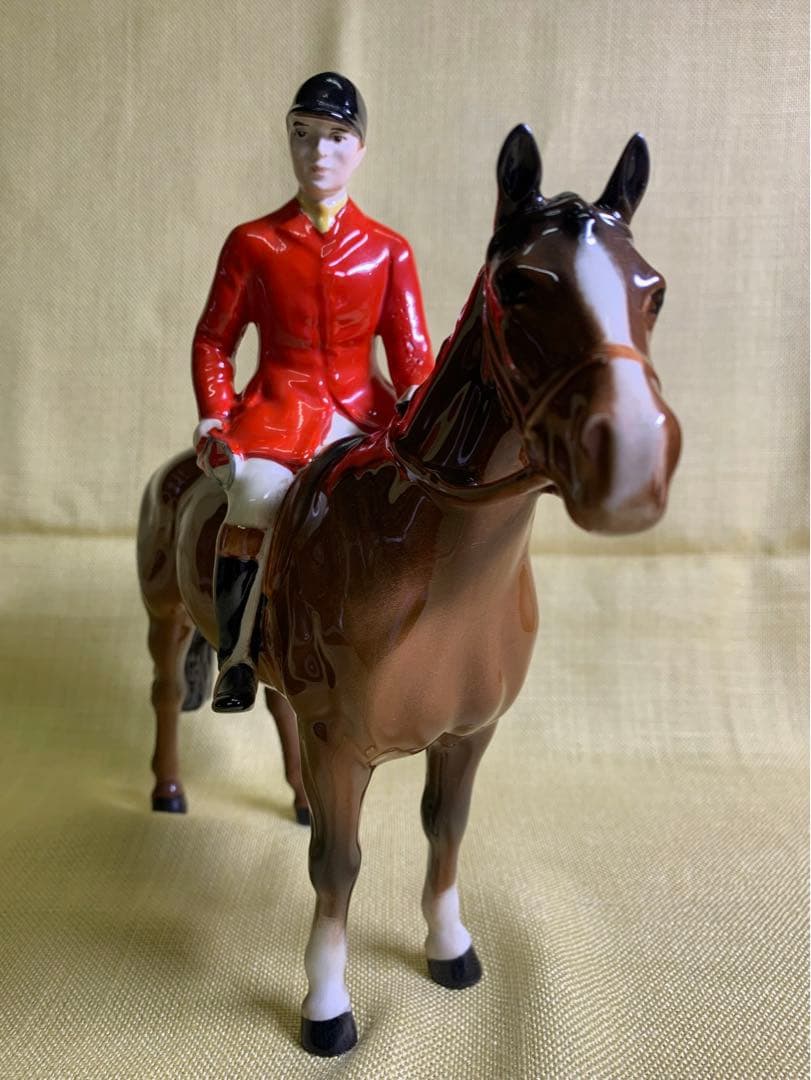 L*M様 beswick ベスウィック 英国 ハンドペイント フィギュリン 馬と