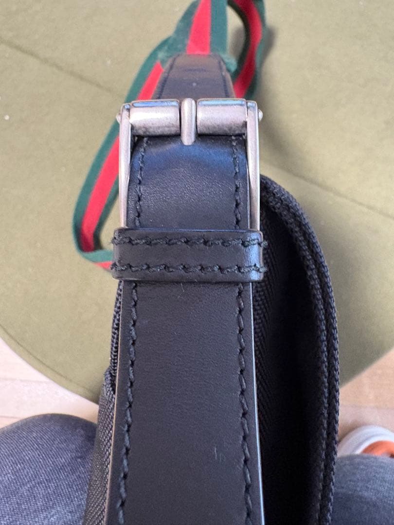 グッチ テクノキャンバス メッセンジャーバッグ 黒