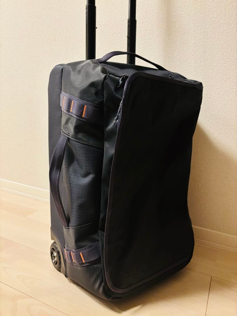 Patagonia ブラックホール・ウィールド・ダッフル 40L