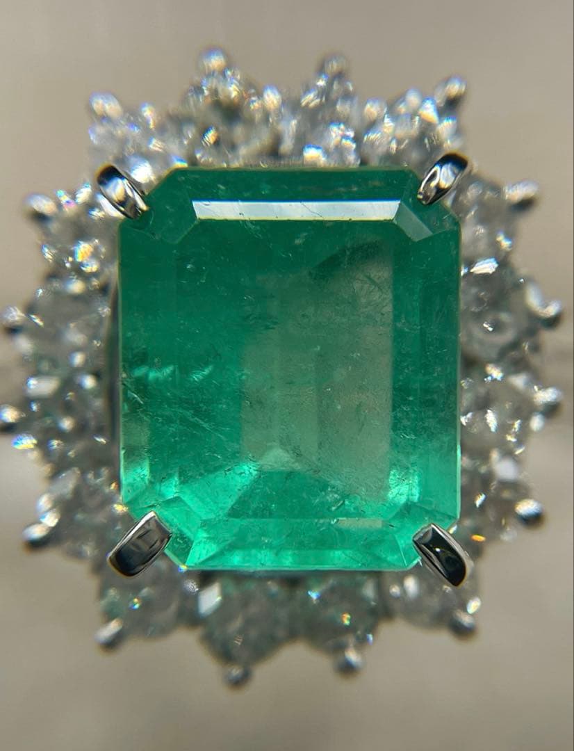 専用JA72★高級 コロンビア産大粒エメラルド3.21ct D リング鑑付