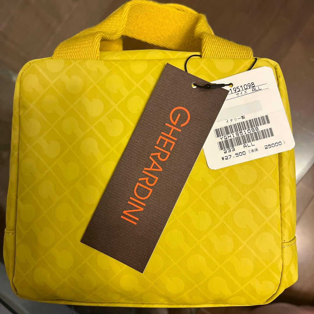 値下げしました‼️ イエロー Gロゴ ポーチ