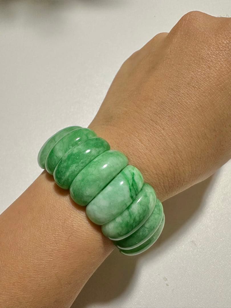 モンゴル産 翡翠 ブレスレット 楕円形 18cm 天然石