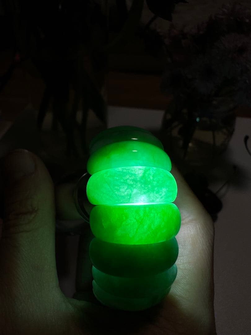 モンゴル産 翡翠 ブレスレット 楕円形 18cm 天然石