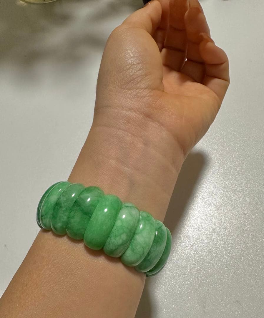 モンゴル産 翡翠 ブレスレット 楕円形 18cm 天然石
