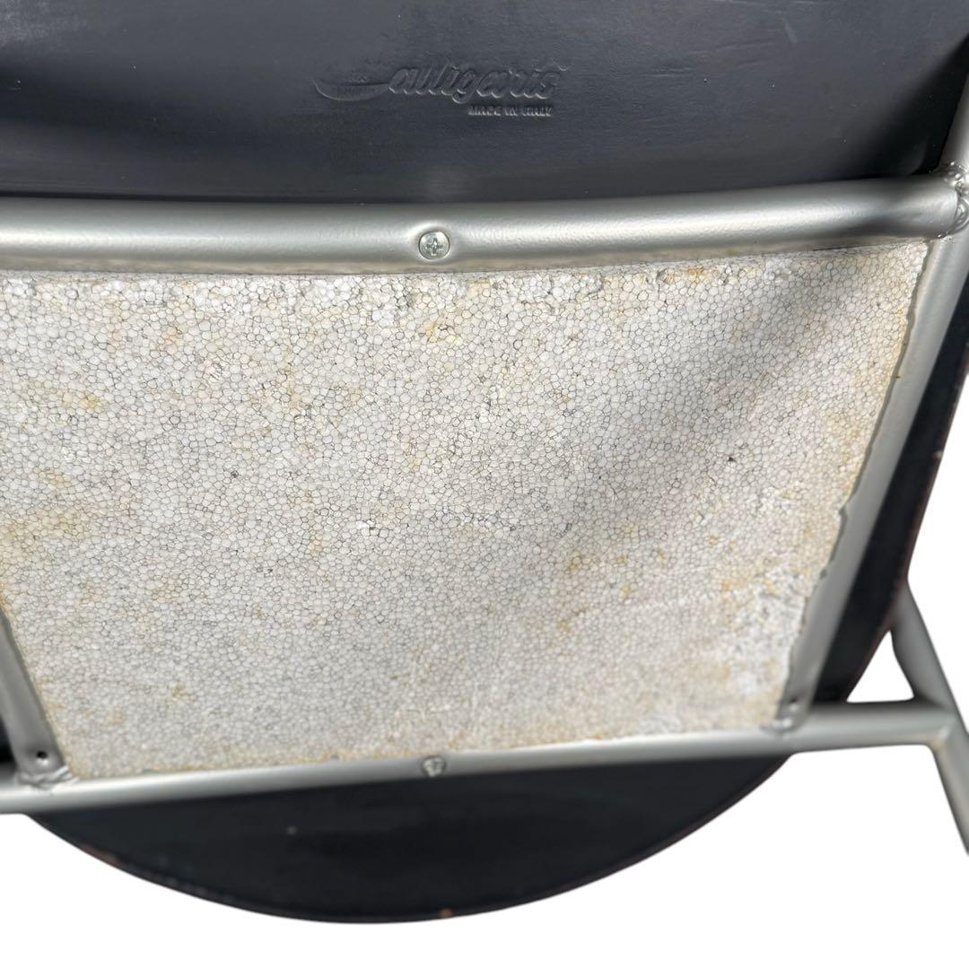 HR647 カリガリス　CICLADI 本革ダイニングチェア　レザーチェア