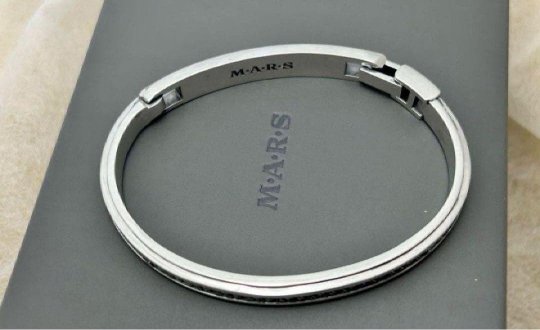 MARS マーズ　シルバーバングル