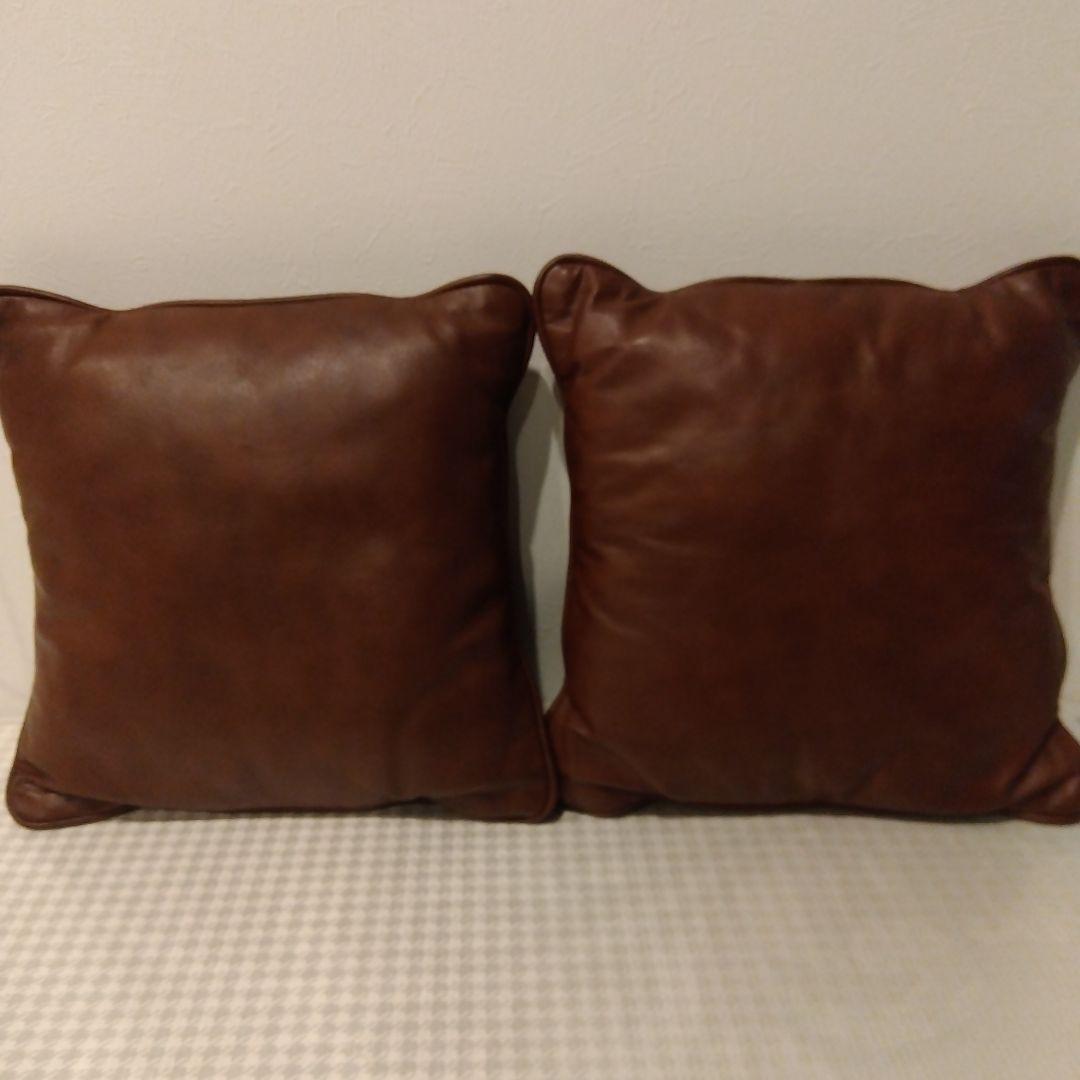 ローラアシュレイ　モーティマ　レザー クッション 2個セット