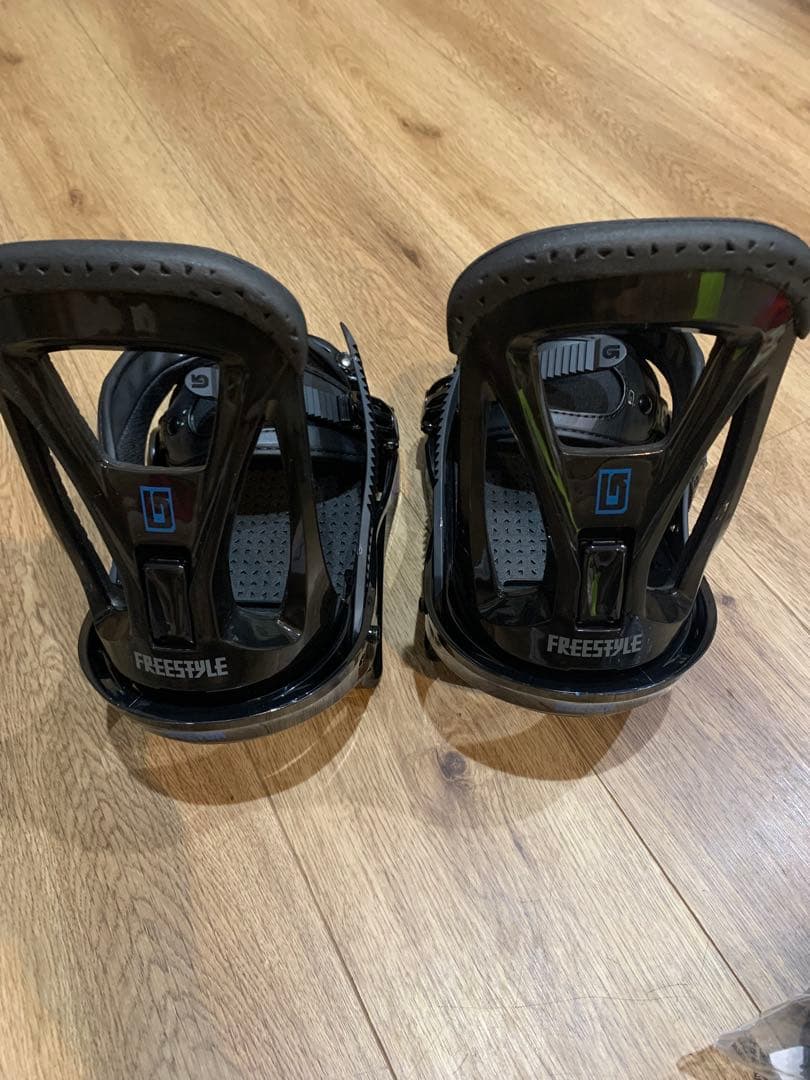 【未使用新品】BURTON FREESTYLE 2015 ビンディング Mサイズ