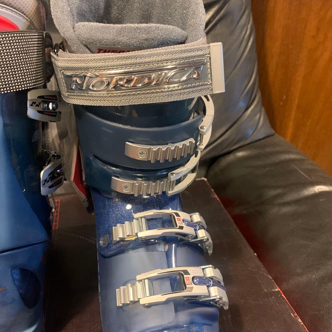 NORDICA ノルディカ　スキーブーツ　BEAST X10 24.5㎝