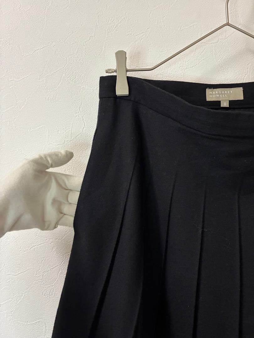 MARGARET HOWELL ウール100% プリーツスカート Ⅲ ブラック