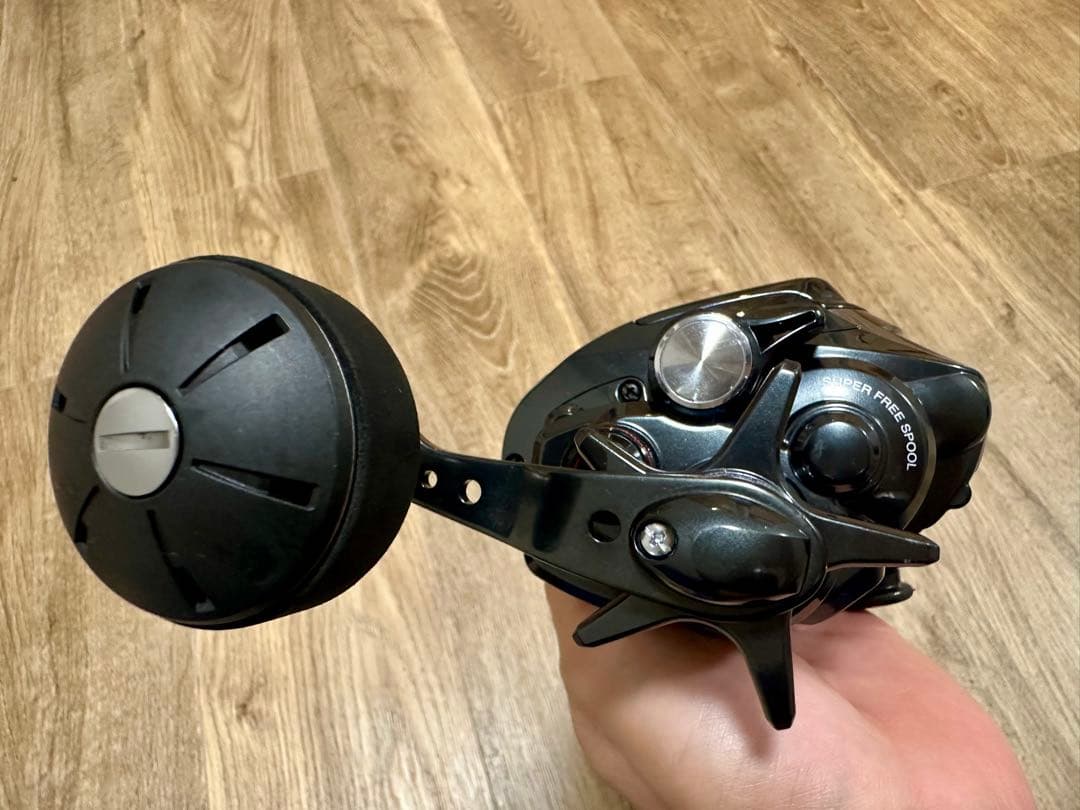 【動作良好】SHIMANO 電動リール PLAYS 800 本体＋電源コード付