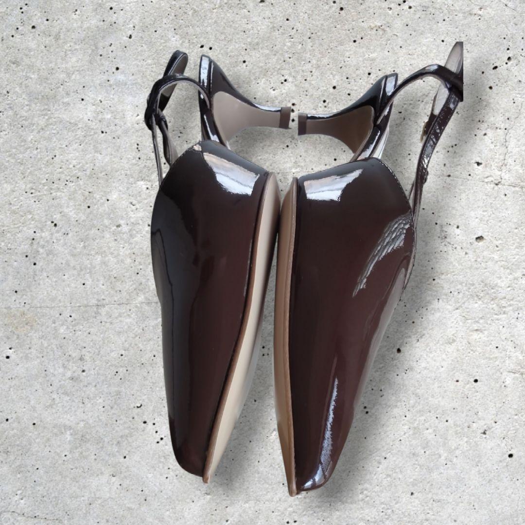 NEBULONIE ブラウン エナメル　ポインテッドトゥ シューズ 38