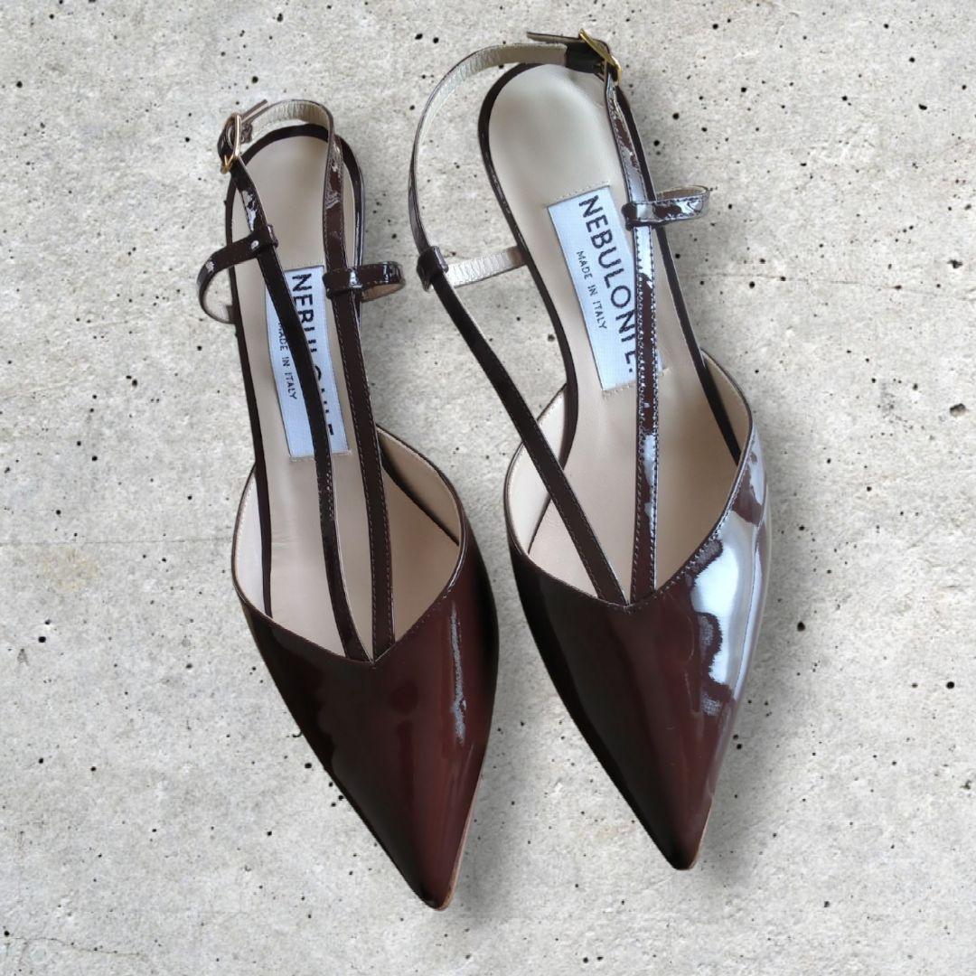 NEBULONIE ブラウン エナメル　ポインテッドトゥ シューズ 38