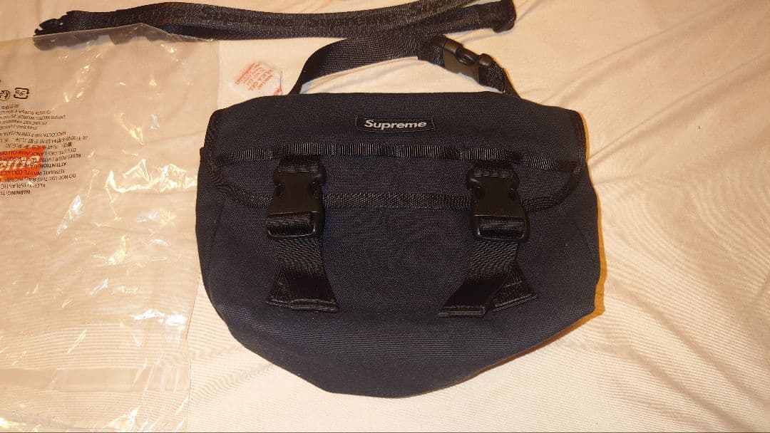 SUPREME シュプリーム 25SS Mini Messenger Bag
